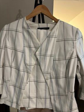 White House Black Market White and Light Blue Plaid Open-Front Blazer and Skirt